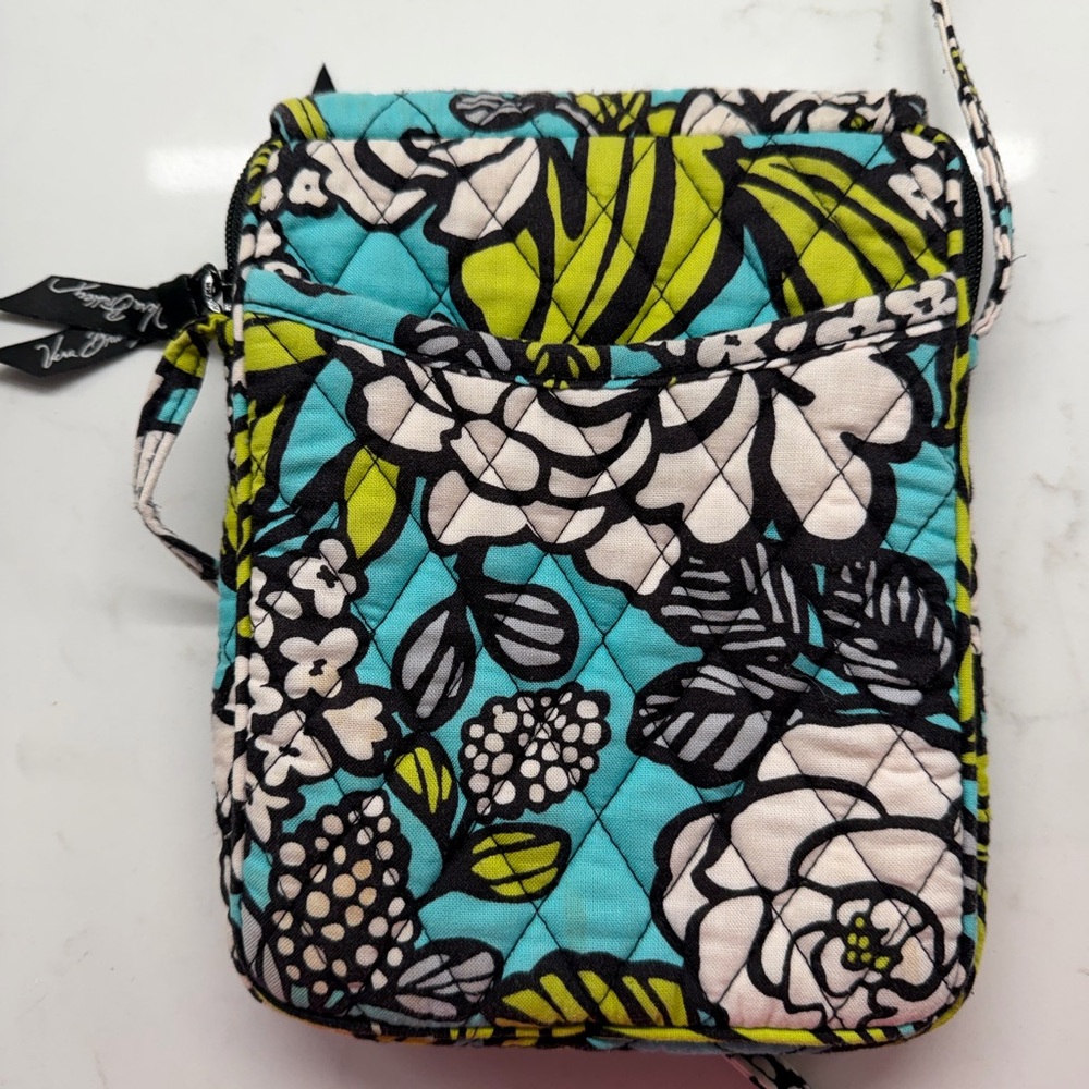 Vera Bradley Turquoise Floral Quilted Crossbody Wristlet